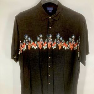 Arthouse Mens Shirt Size 2XL Short Sleeves Black Tropical Buttons Down Cruise.